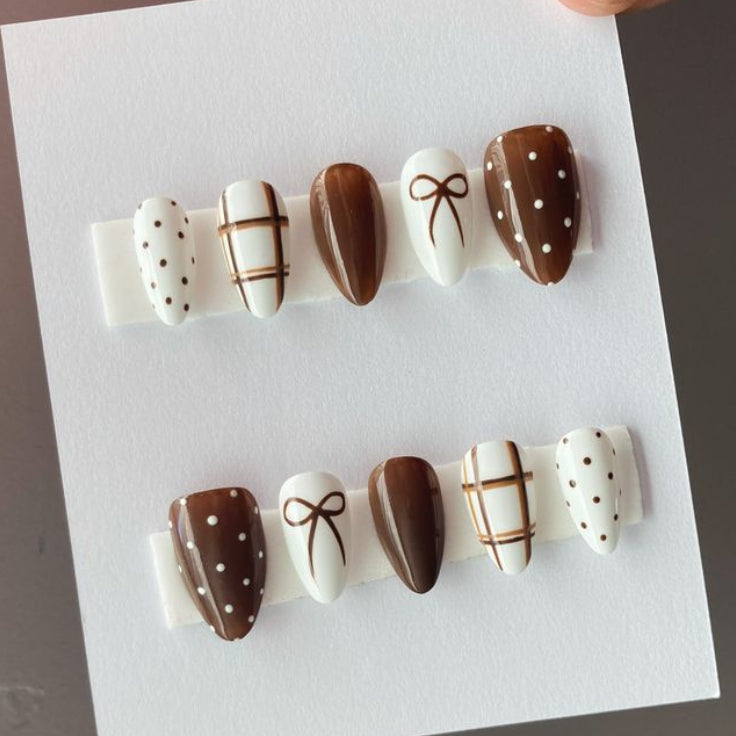 Uñas moka